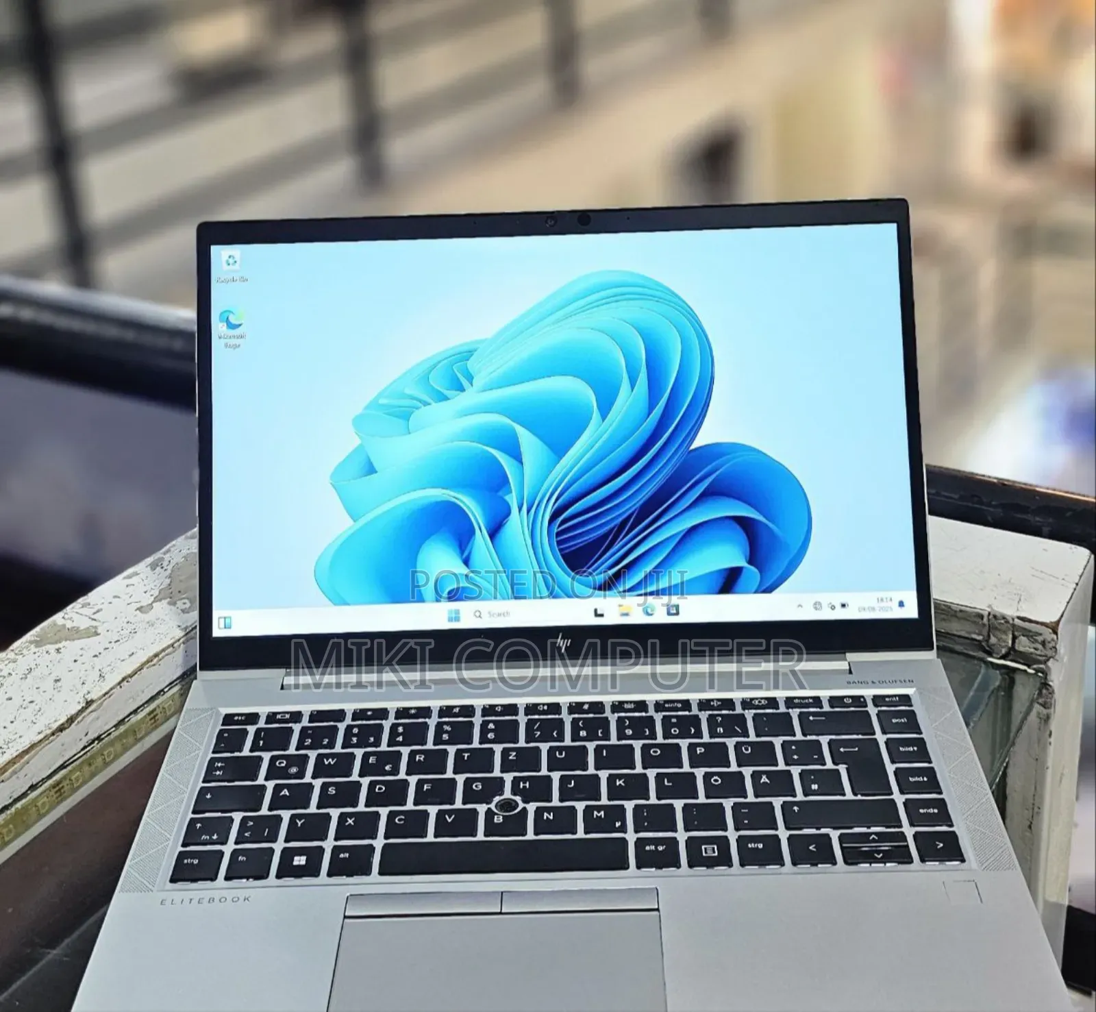 New Laptop HP EliteBook 840 G8 16GB Intel Core I5 SSD 512GB