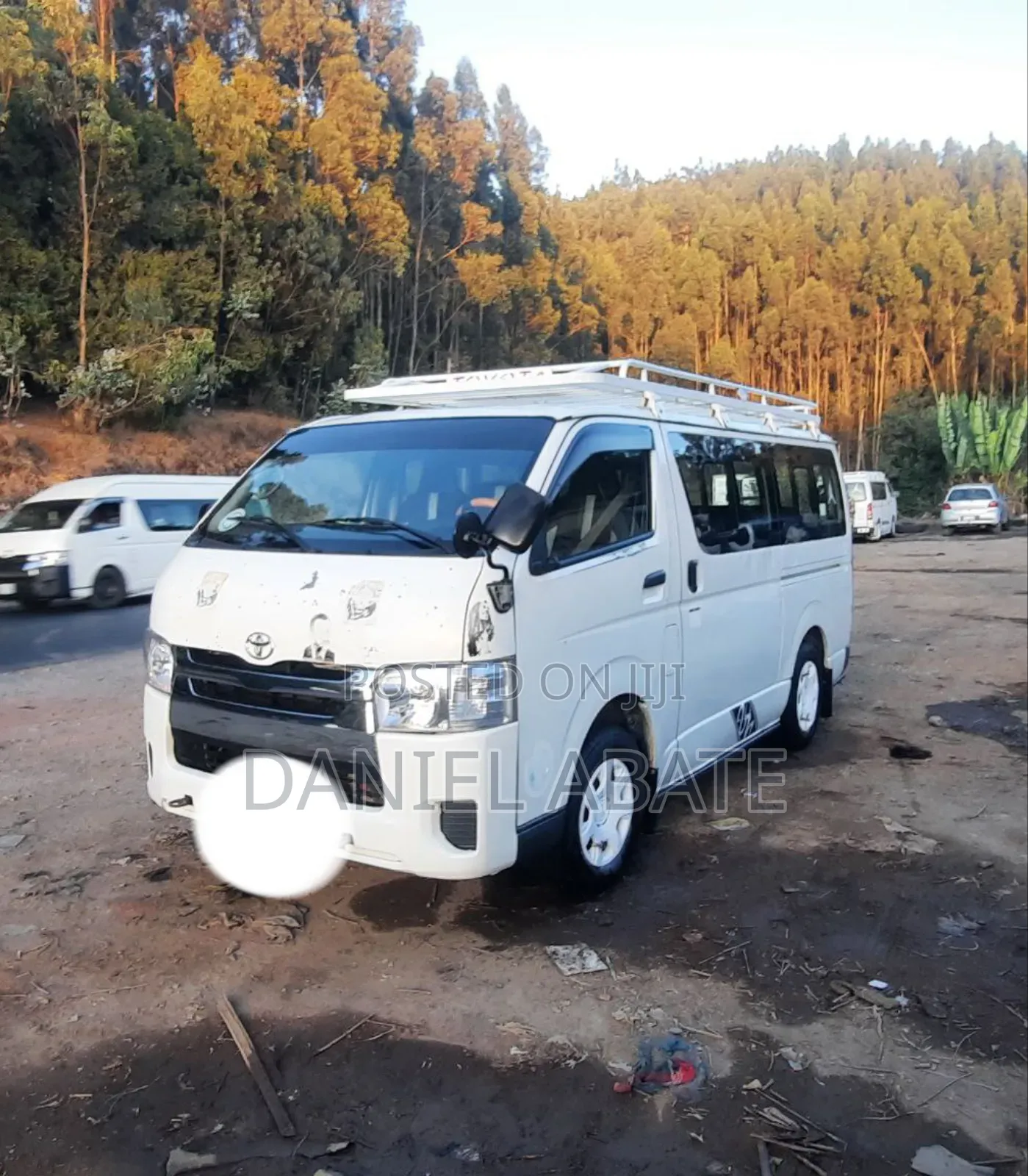 Toyota HiAce 2007 White