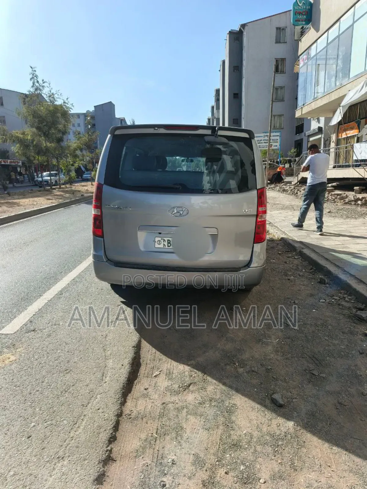 Hyundai H1 2015 Silver