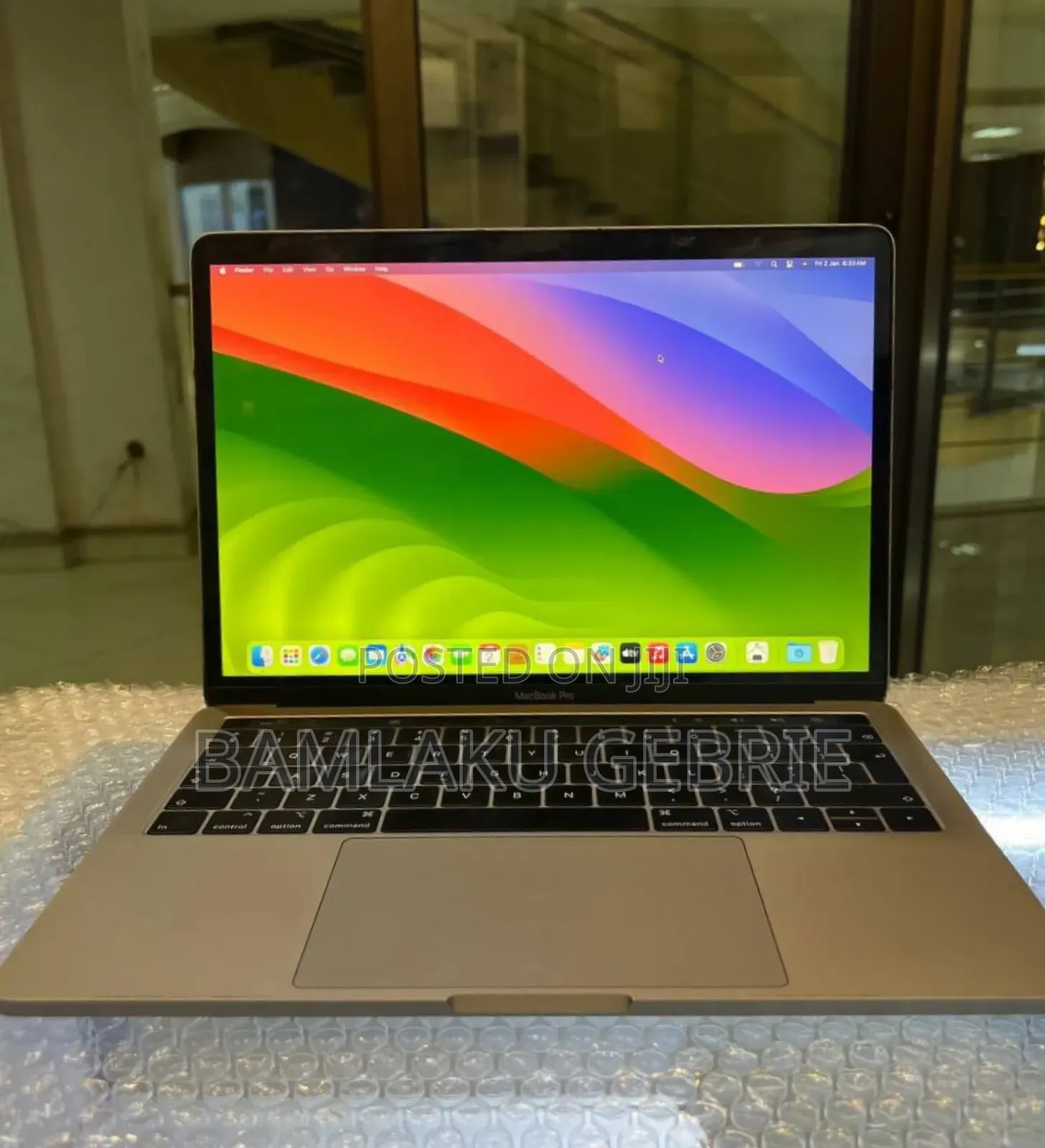 New Laptop Apple MacBook Pro 2019 8GB Intel Core I5 SSD 128GB