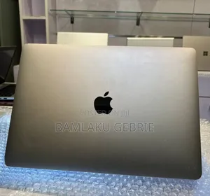 New Laptop Apple MacBook Pro 2019 8GB Intel Core I5 SSD 128GB