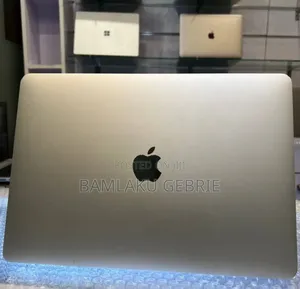 New Laptop Apple MacBook Pro 2020 8GB Intel Core I5 SSD 256GB