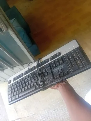 Desktop Computer Dell Inspiron 3000 4GB Nvidia SSD 500GB