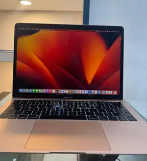New Laptop Apple MacBook Pro 2019 8GB Intel Core I5 SSD 256GB