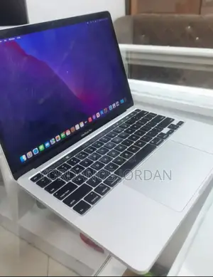 New Laptop Apple MacBook Pro 2020 8GB Intel Core I5 SSD 256GB