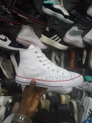 Made in Vietnam Converse