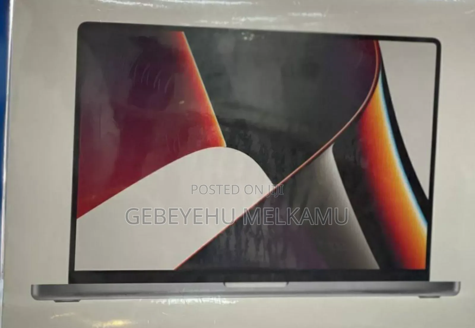 New Laptop Apple MacBook Pro 2021 M1 32GB SSD 512GB