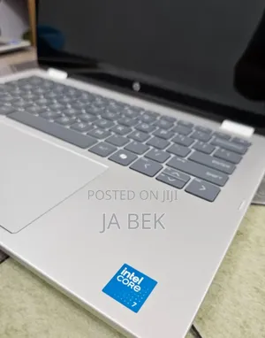 New Laptop HP OmniBook 5 Flip 14-Fp0023dx 16GB Intel Core 7 SSD 512GB