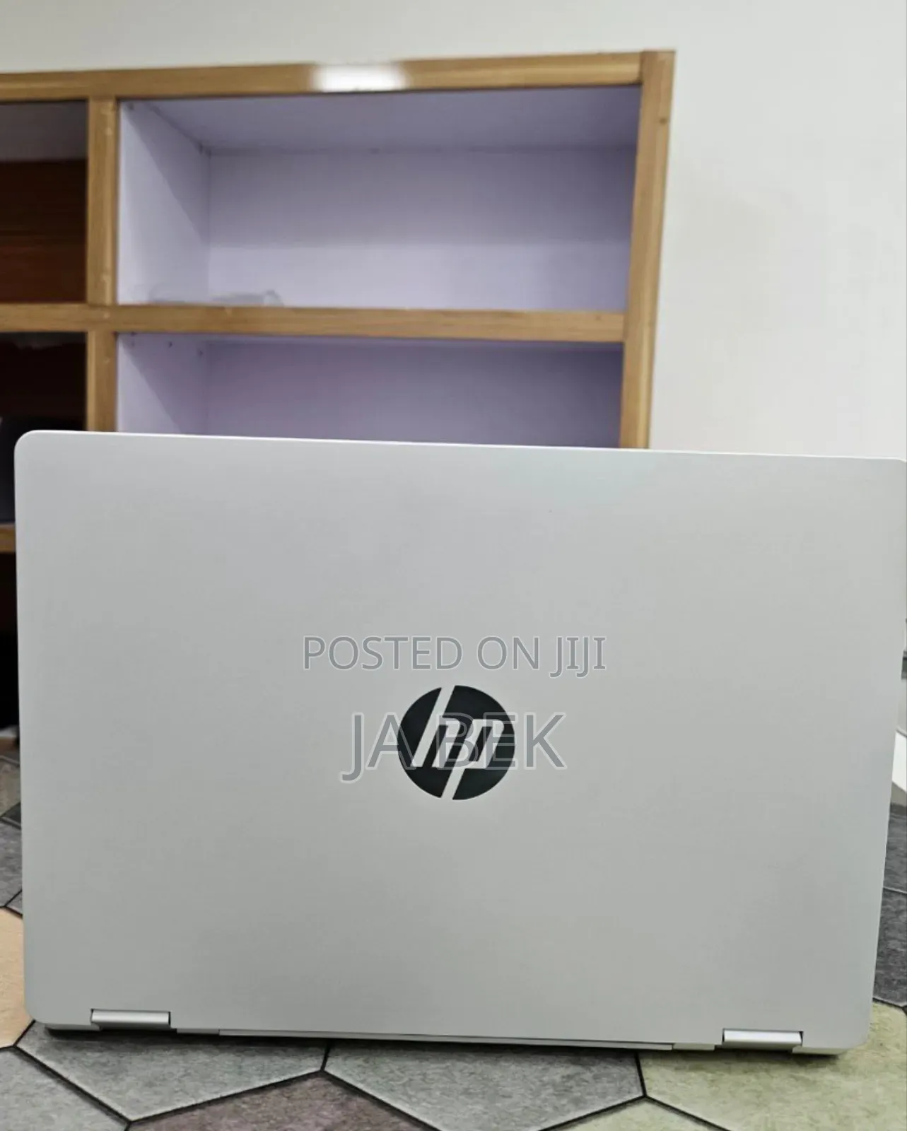 New Laptop HP OmniBook 5 Flip 14-Fp0023dx 16GB Intel Core 7 SSD 512GB