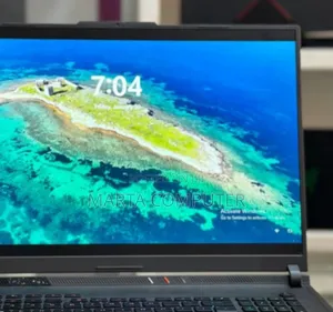 New Laptop Asus ROG Strix G17 16GB Intel Core I9 SSD 1T
