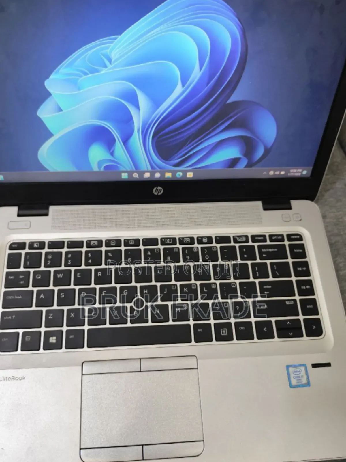 New Laptop HP EliteBook 840 8GB Intel Core I7 SSD 256GB