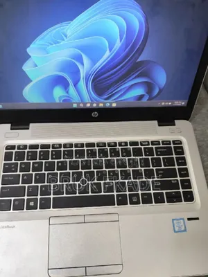New Laptop HP EliteBook 840 8GB Intel Core I7 SSD 256GB