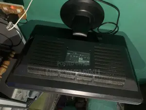 Monitor 22 Inch (Compaq)