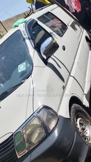 Toyota HiAce 2008 White