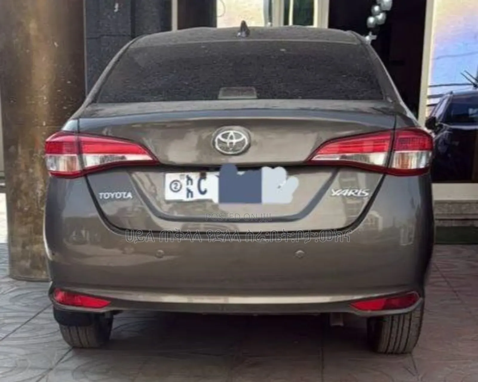 Toyota Yaris 2021 Gray