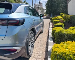 Volkswagen ID.4 2023 Blue