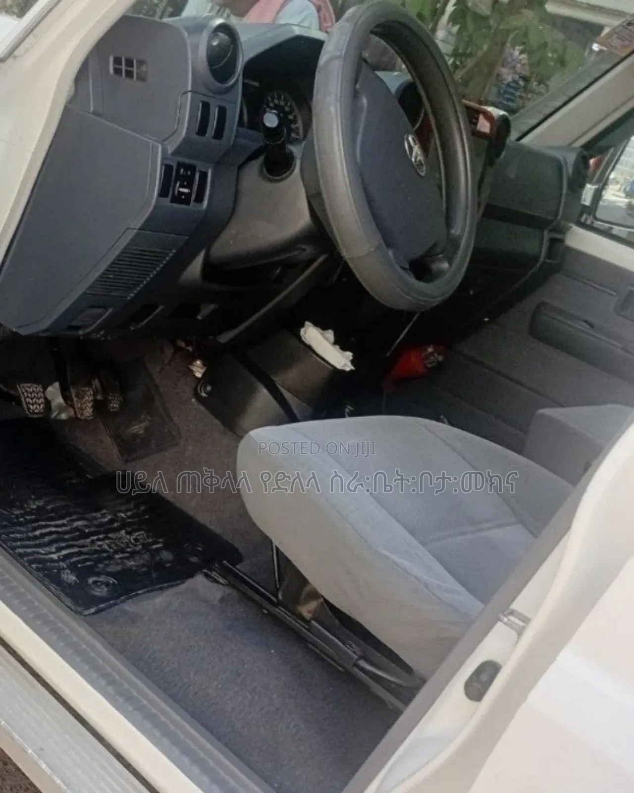 Toyota Land Cruiser 2020 White