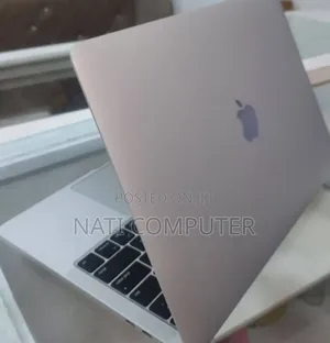 New Laptop Apple MacBook Pro 2022 M2 8GB Intel Core I5 SSD 256GB