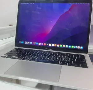 New Laptop Apple MacBook Pro 2022 M2 8GB Intel Core I5 SSD 256GB