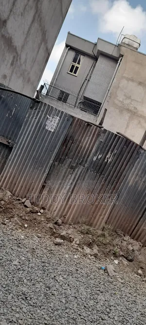 7bdrm House in Haile Garment, Nifas Silk-Lafto for sale