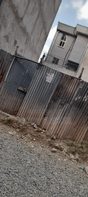 7bdrm House in Haile Garment, Nifas Silk-Lafto for sale