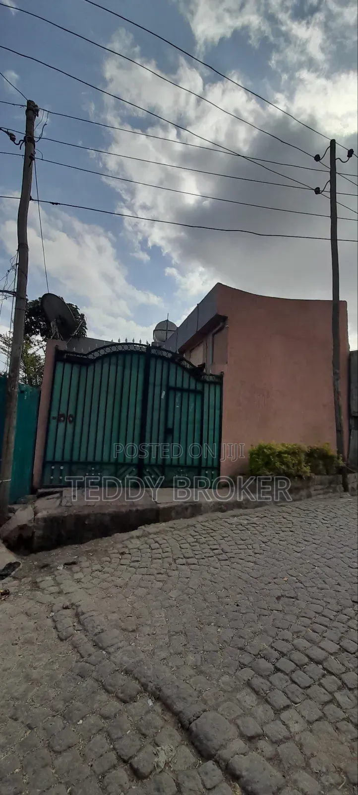 4bdrm House in Haile Garment, Nifas Silk-Lafto for sale
