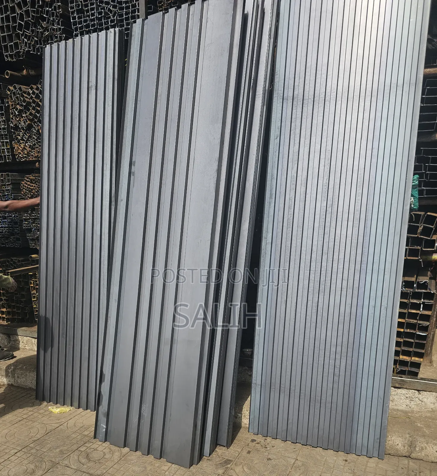 Corrugated Sheet Metal Louver Sheet Metal የታጠፈ ላሜራ
