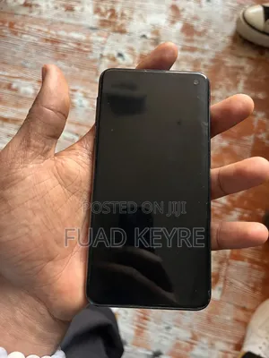 Samsung Galaxy S10e 128 GB Silver