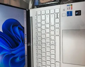 New Laptop HP Pavilion 14 16GB Intel Core I5 SSD 1T
