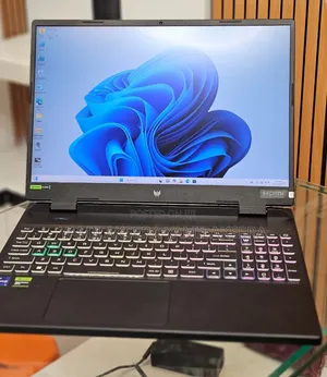 New Laptop Acer Predator Helios 300 16GB Intel Core I7 SSD 512GB