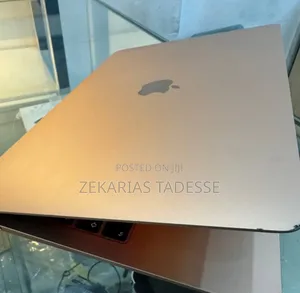 New Laptop Apple MacBook Pro 2019 16GB Intel Core I5 SSD 512GB