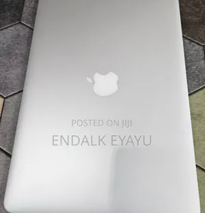 New Laptop Apple MacBook Air 2017 8GB Intel Core I5 SSD 256GB