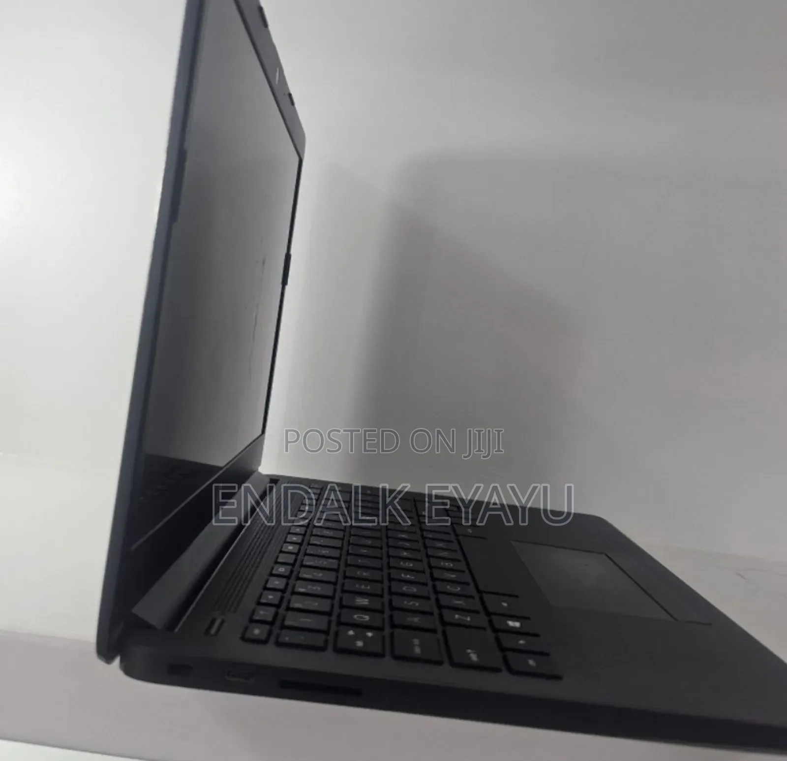 New Laptop HP 8GB Intel Core 2 Quad SSD 1T