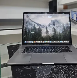 New Laptop Apple MacBook Pro 2019 16GB Intel Core I9 SSD 512GB
