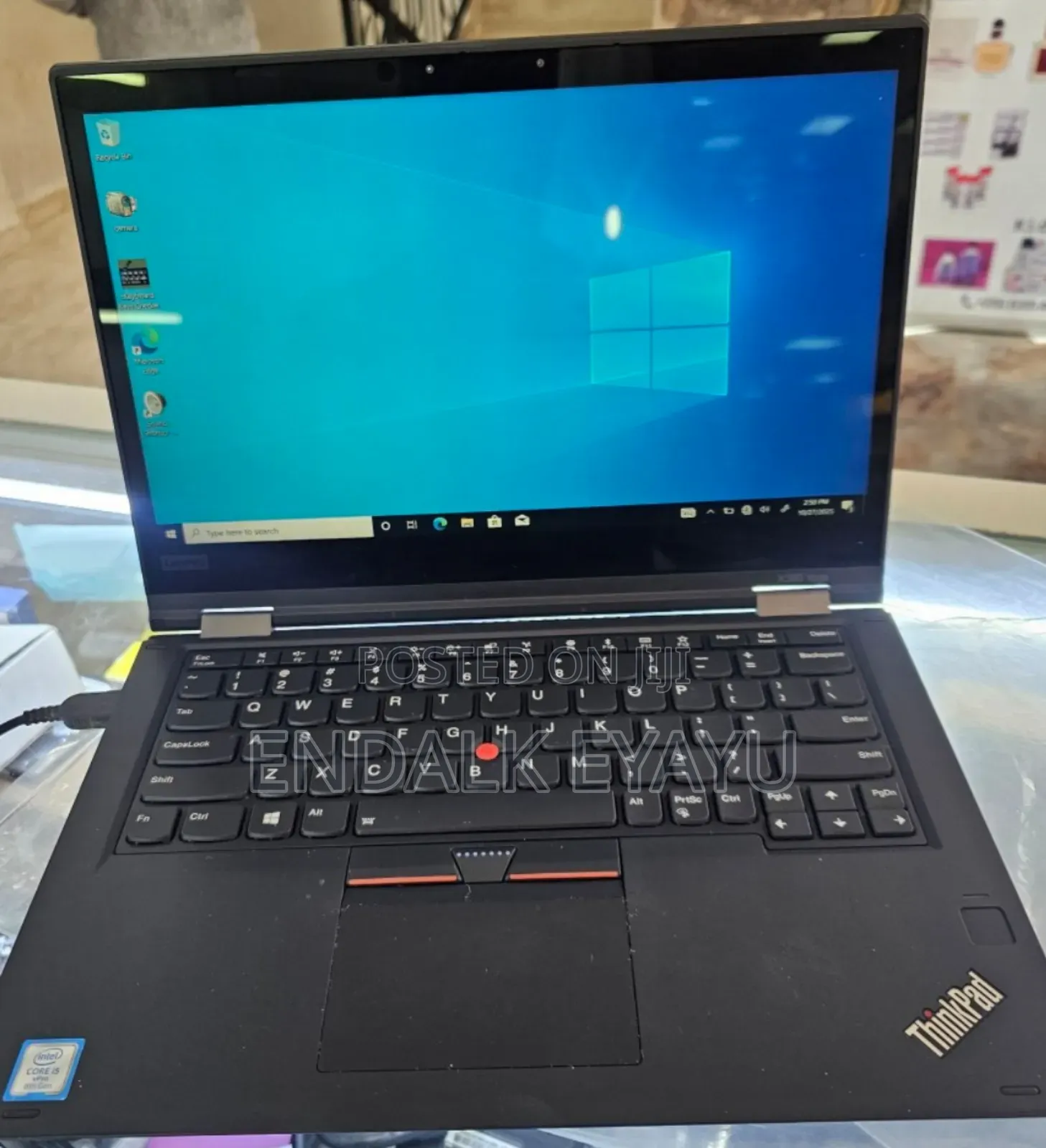 New Laptop Lenovo ThinkPad Yoga 8GB Intel Core I5 SSD 512GB
