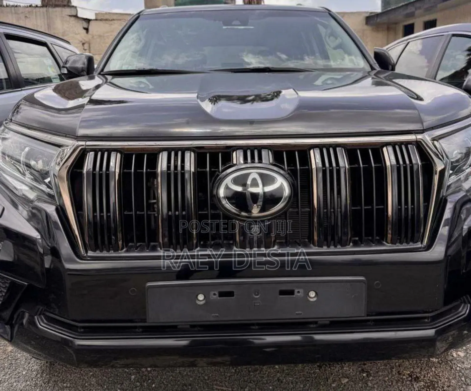 Toyota Land Cruiser Prado 2023 Black