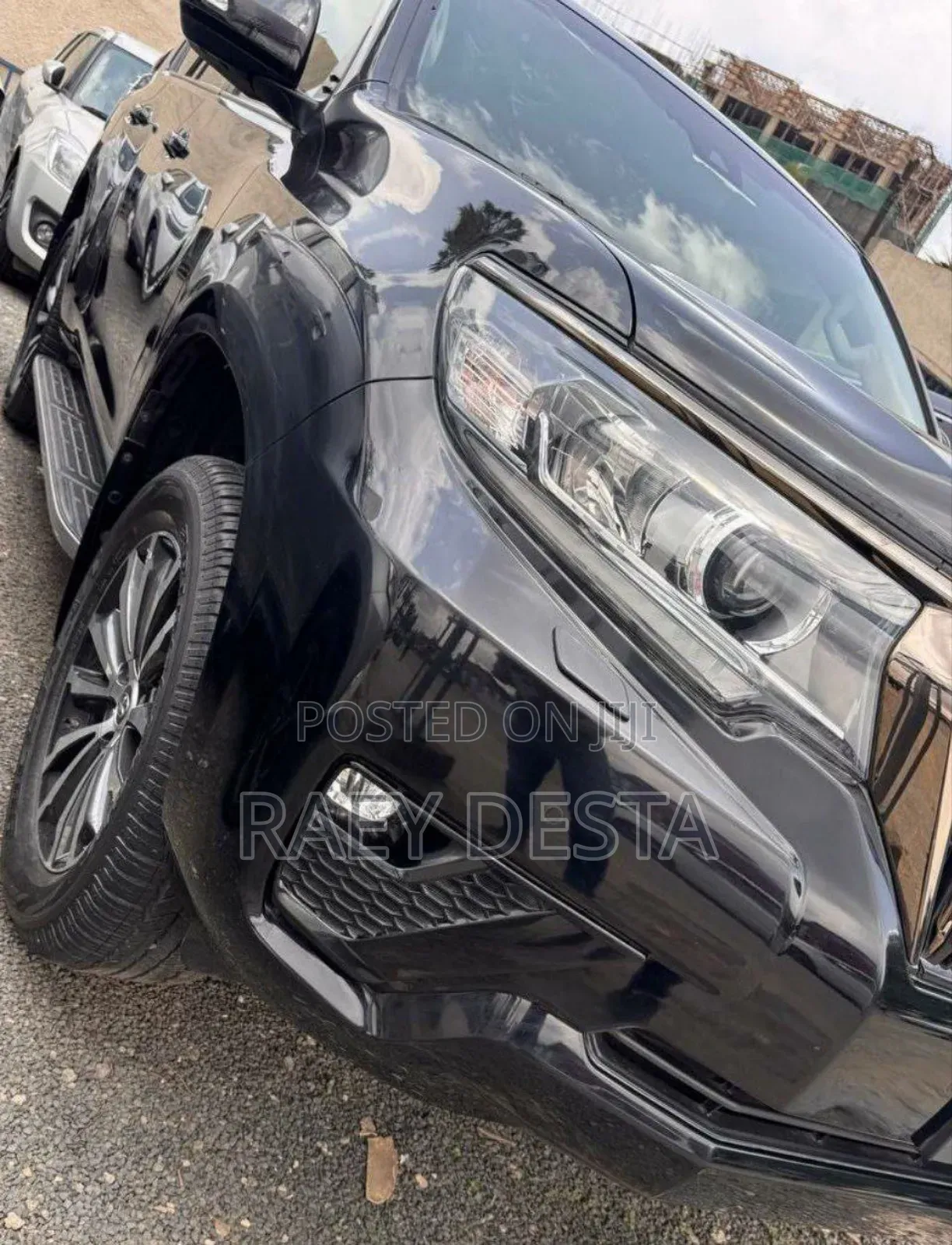 Toyota Land Cruiser Prado 2023 Black