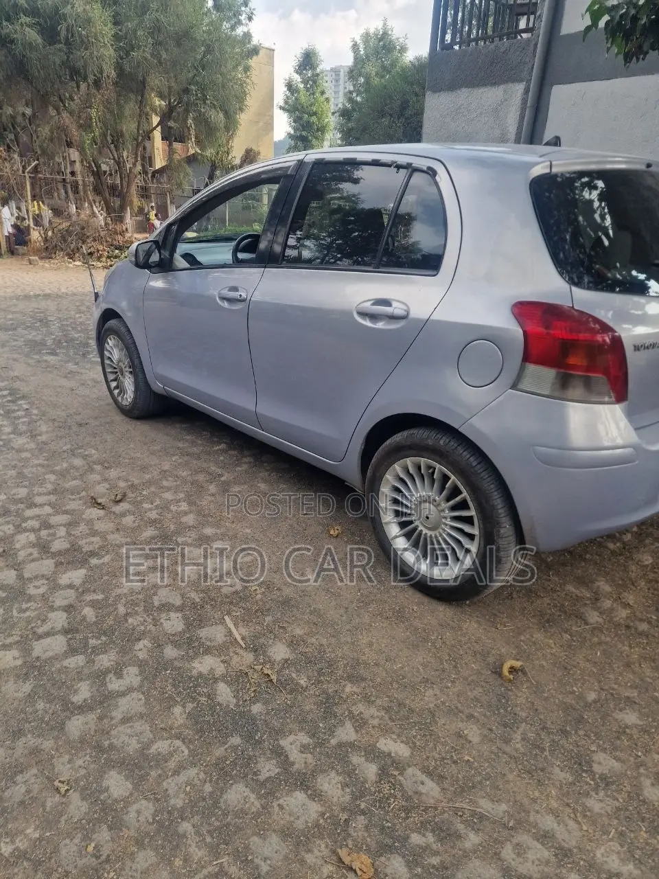 Toyota Yaris 2010 Silver
