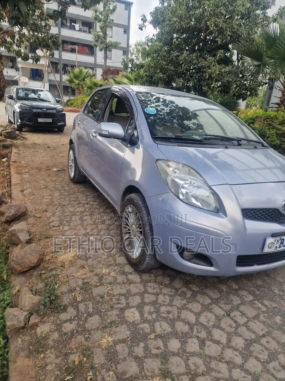Toyota Yaris 2010 Silver