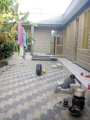 Furnished 4bdrm House in Adama for sale