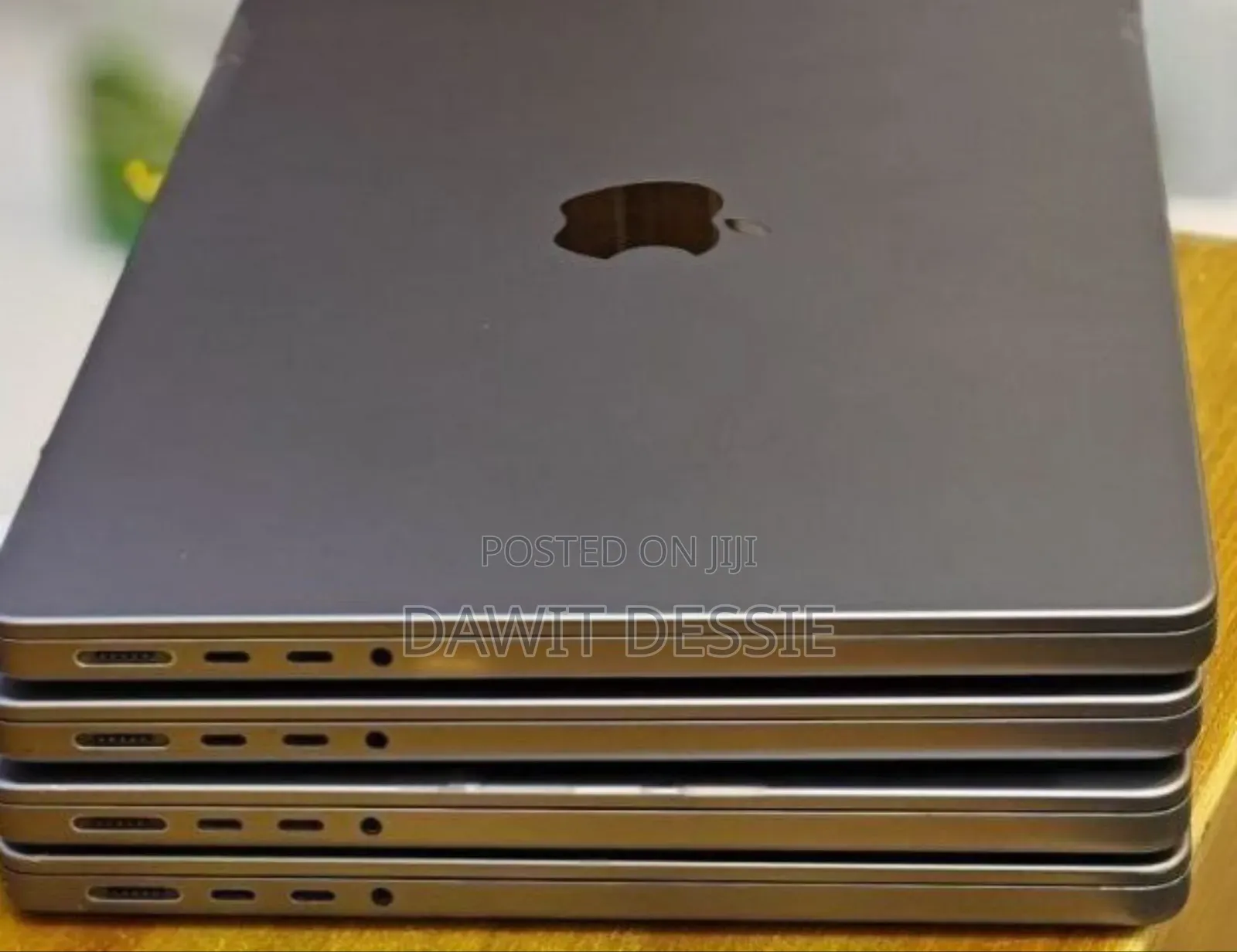 New Laptop Apple MacBook Pro M1 32GB Apple M1 Pro SSD 512GB