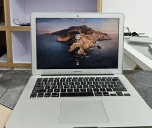 New Laptop Apple MacBook Air 2017 8GB Intel Core I5 SSD 256GB