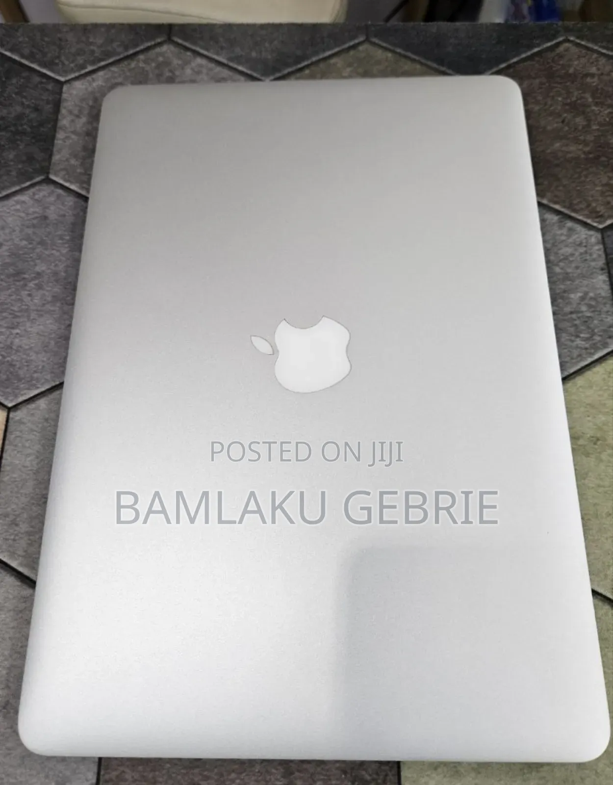 New Laptop Apple MacBook Air 2017 8GB Intel Core I5 SSD 256GB