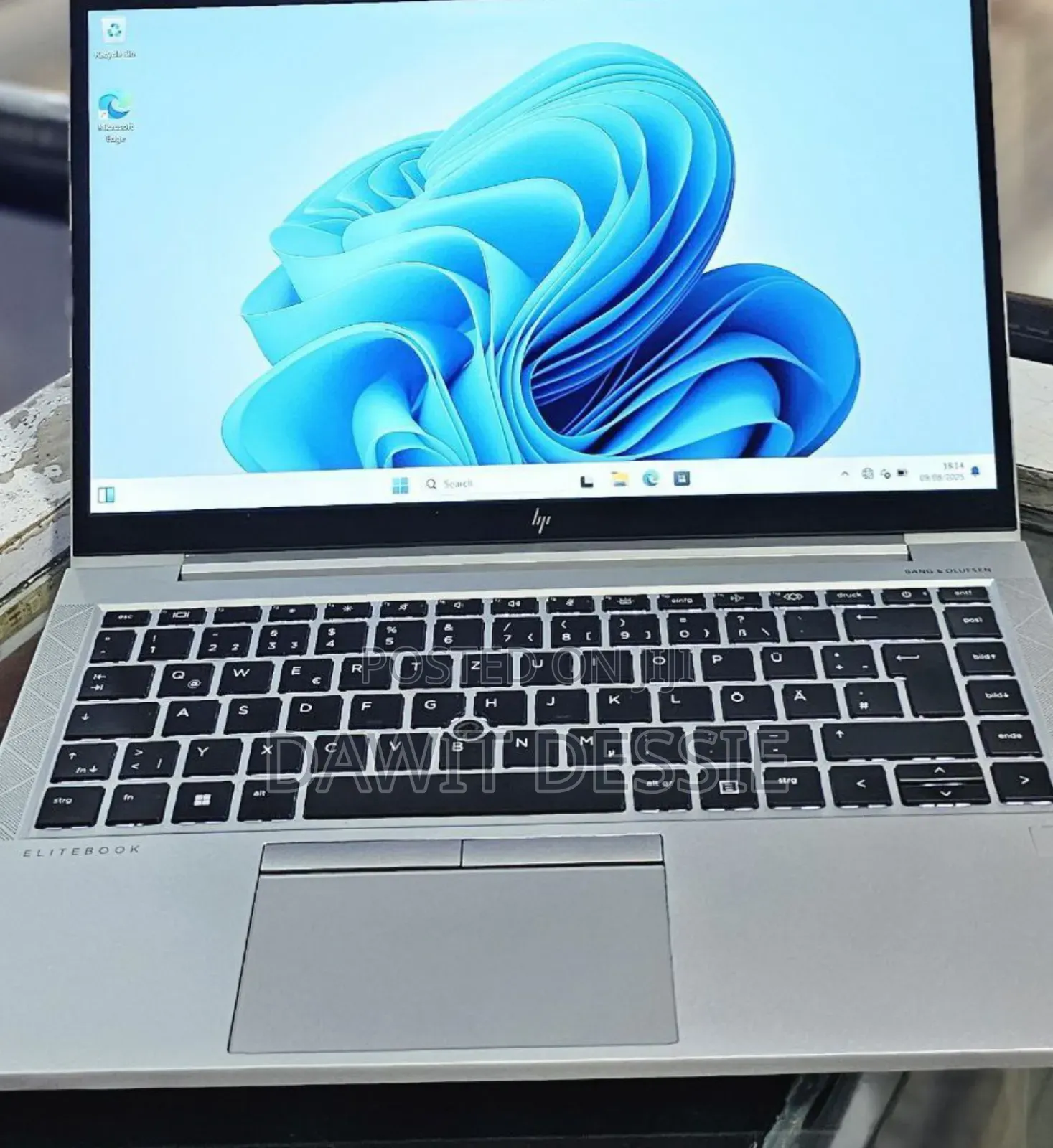 New Laptop HP EliteBook 840 G8 16GB Intel Core I5 SSD 512GB