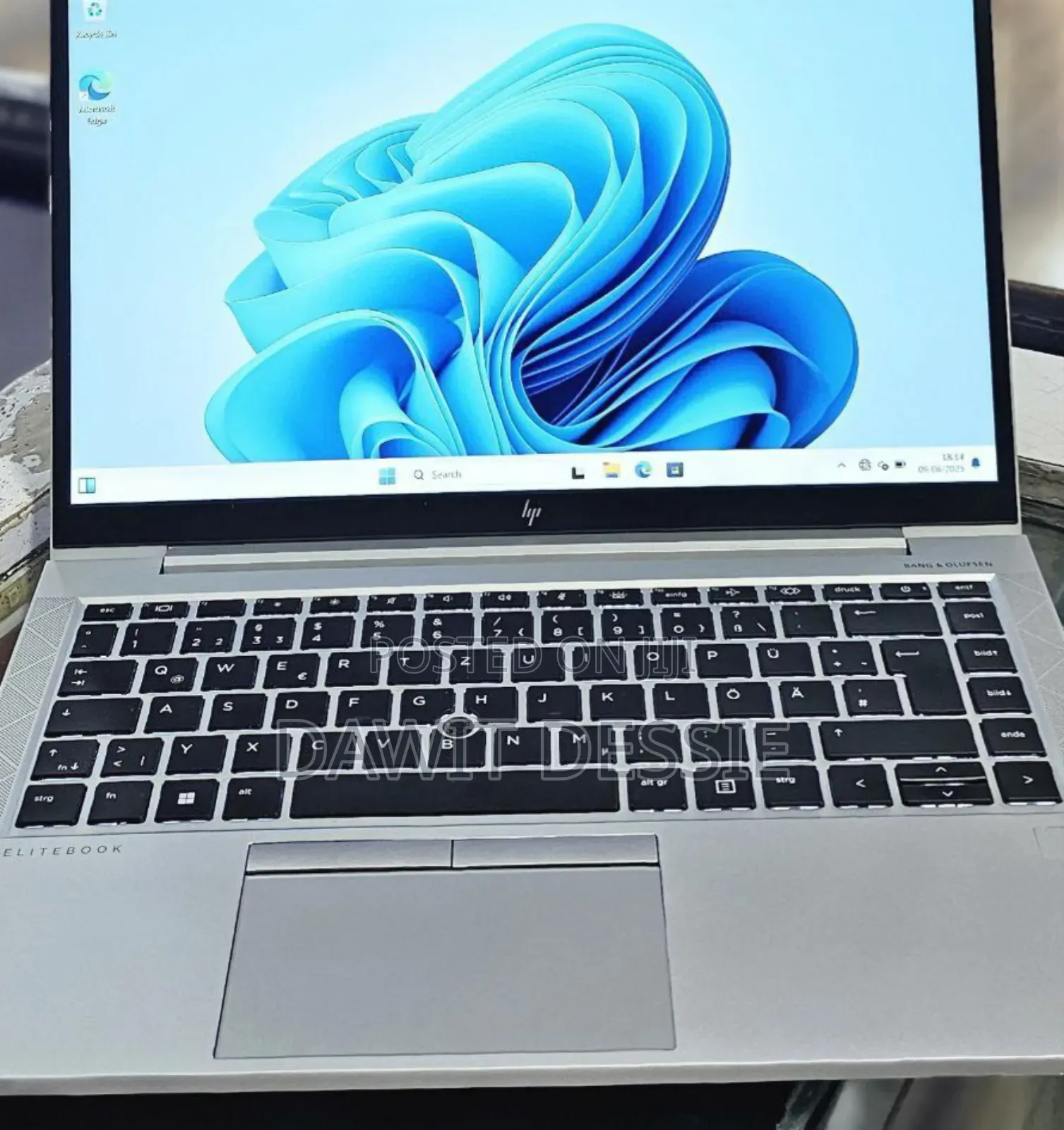 New Laptop HP EliteBook 840 G8 16GB Intel Core I5 SSD 512GB