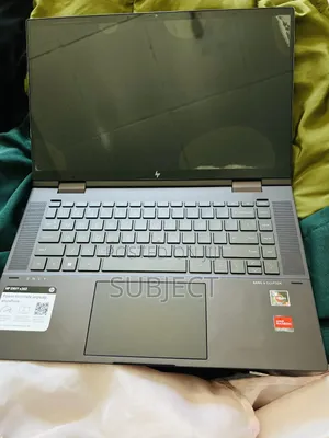 Laptop HP Envy X360 8GB AMD Ryzen 5 SSD 256GB