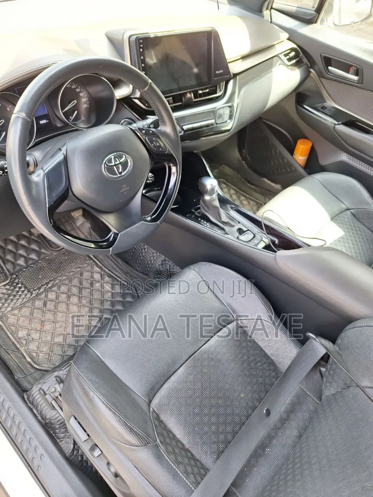 Toyota C-HR 2022 White