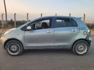 Toyota Yaris 2007 Silver