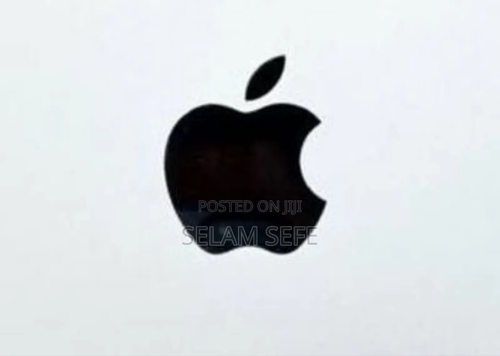 New Laptop Apple MacBook Air 2022 M2 8GB Apple M2 SSD 256GB