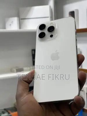 New Apple iPhone 16 Pro Max 256 GB White